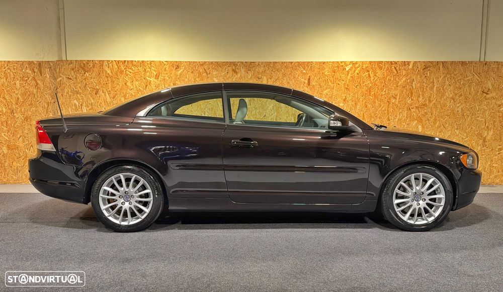 Volvo C70 2.0 D Momentum - 5