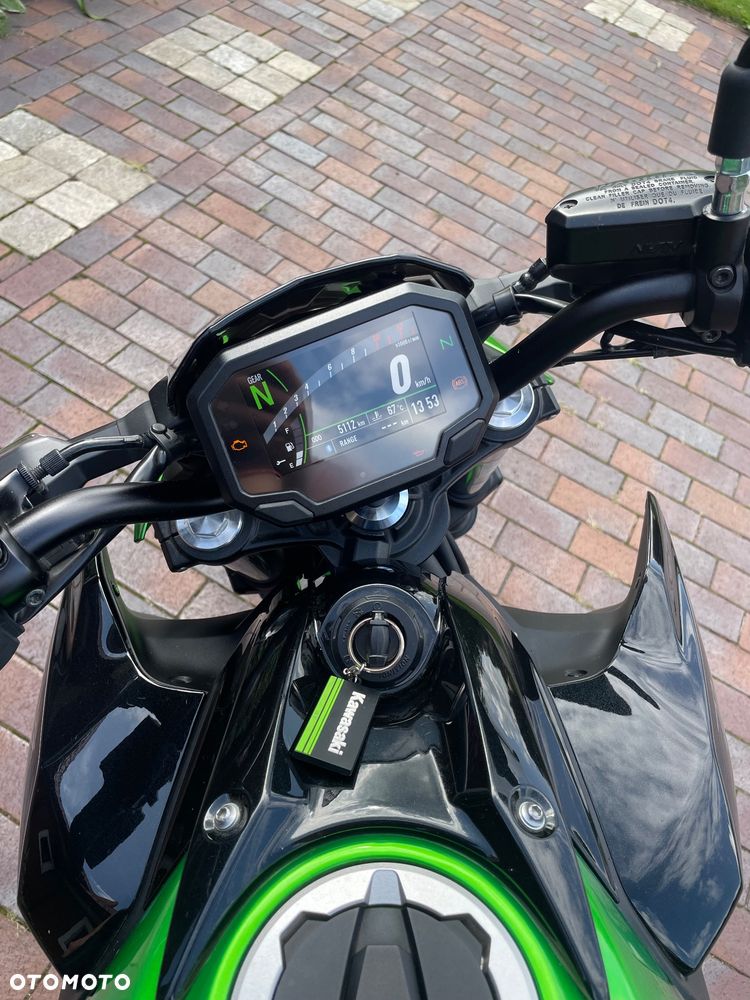 Kawasaki Z 650 - 6