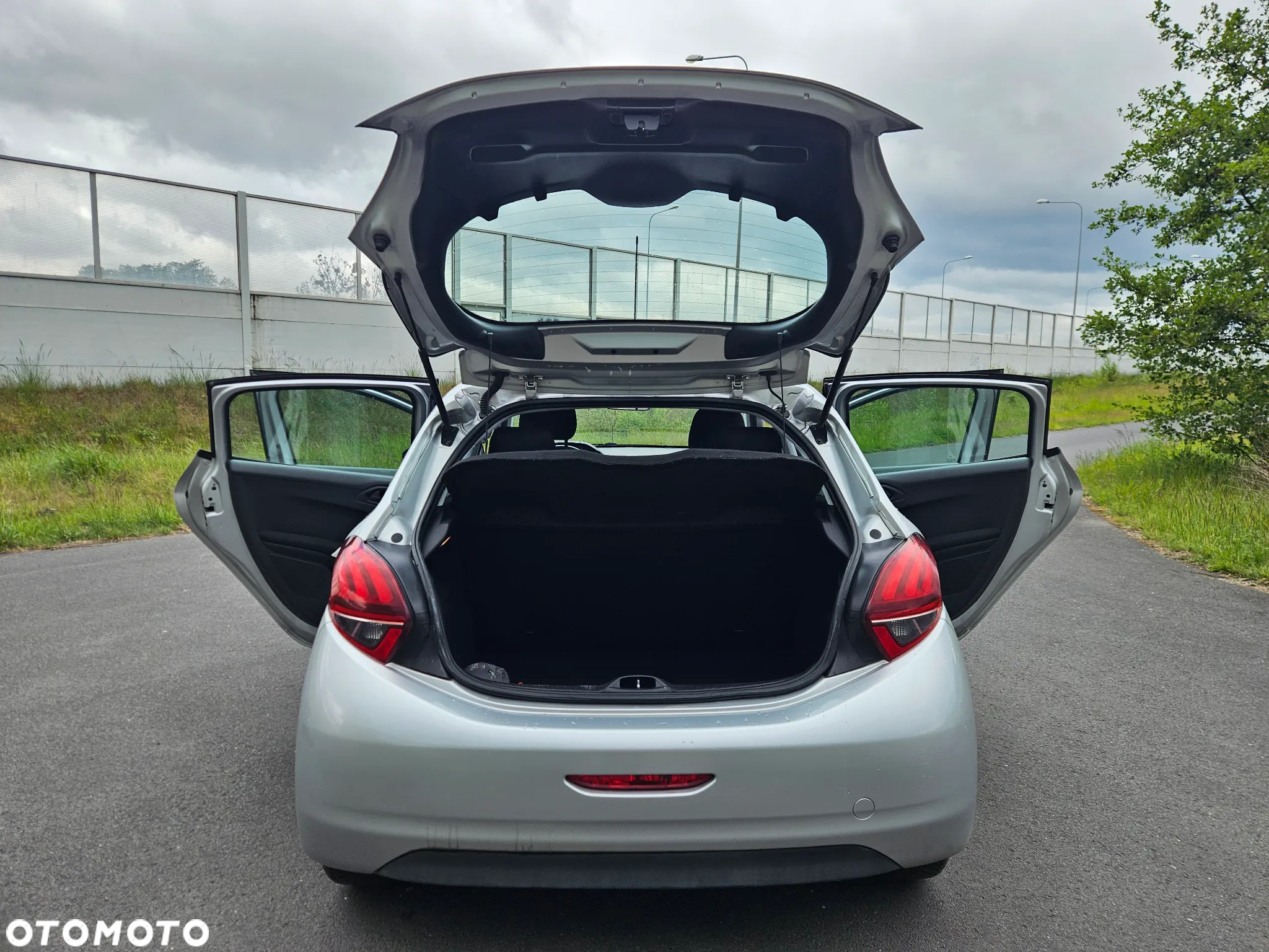 Peugeot 208 PureTech 68 Like - 24
