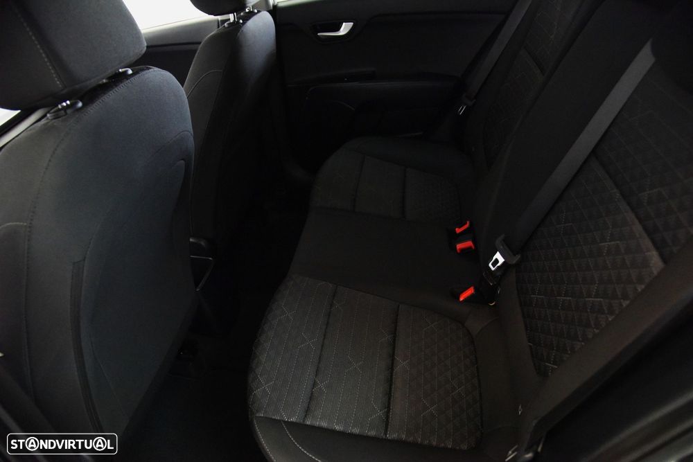 Kia Rio 1.2 CVVT Dynamic - 24