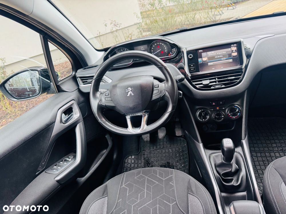 Peugeot 2008 1.2 VTi/Pure Tech Access - 28