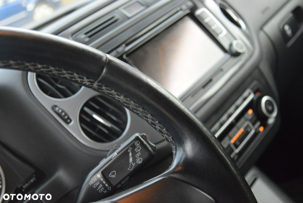 Volkswagen Tiguan 2.0 TDI SCR BlueMotion Technology Trend & Fun - 35