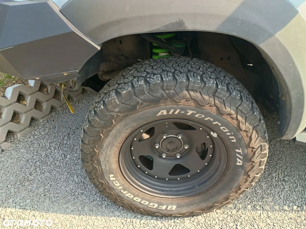 Toyota Hilux 2.4 D-4D Double Cab DLX 4x4 - 11