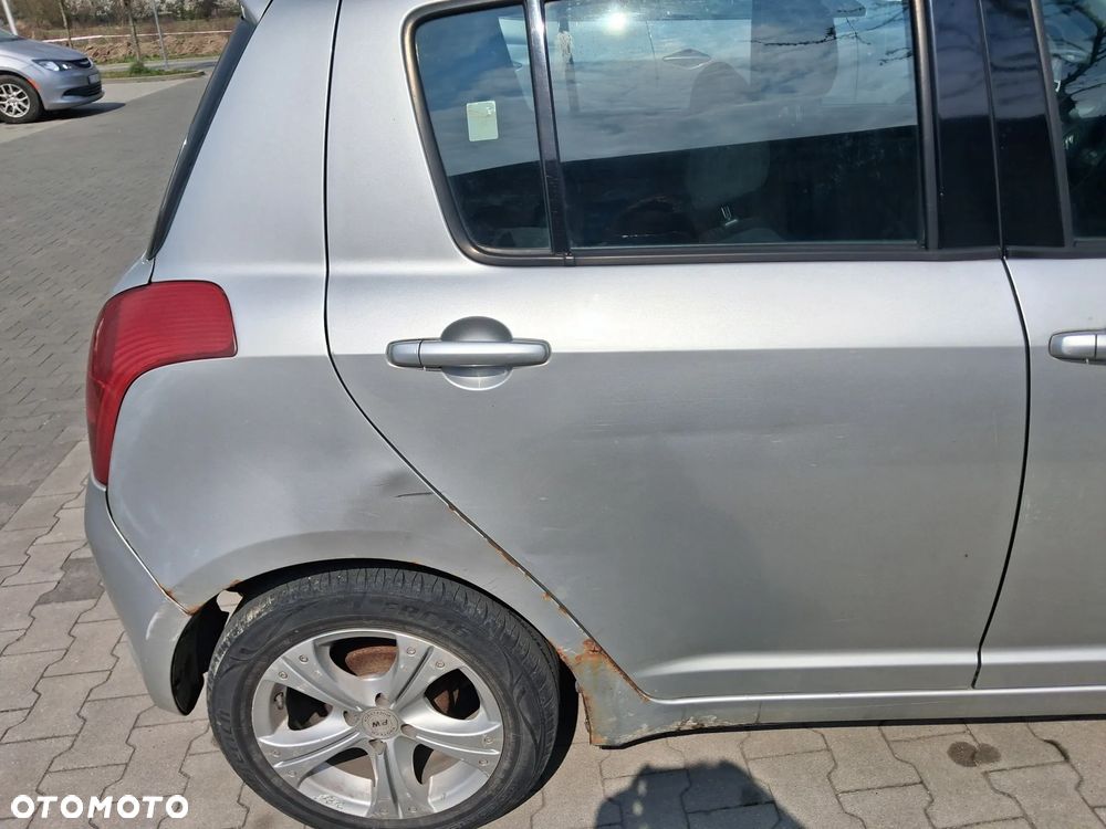 Suzuki Swift 1.3 GC (klm) - 2