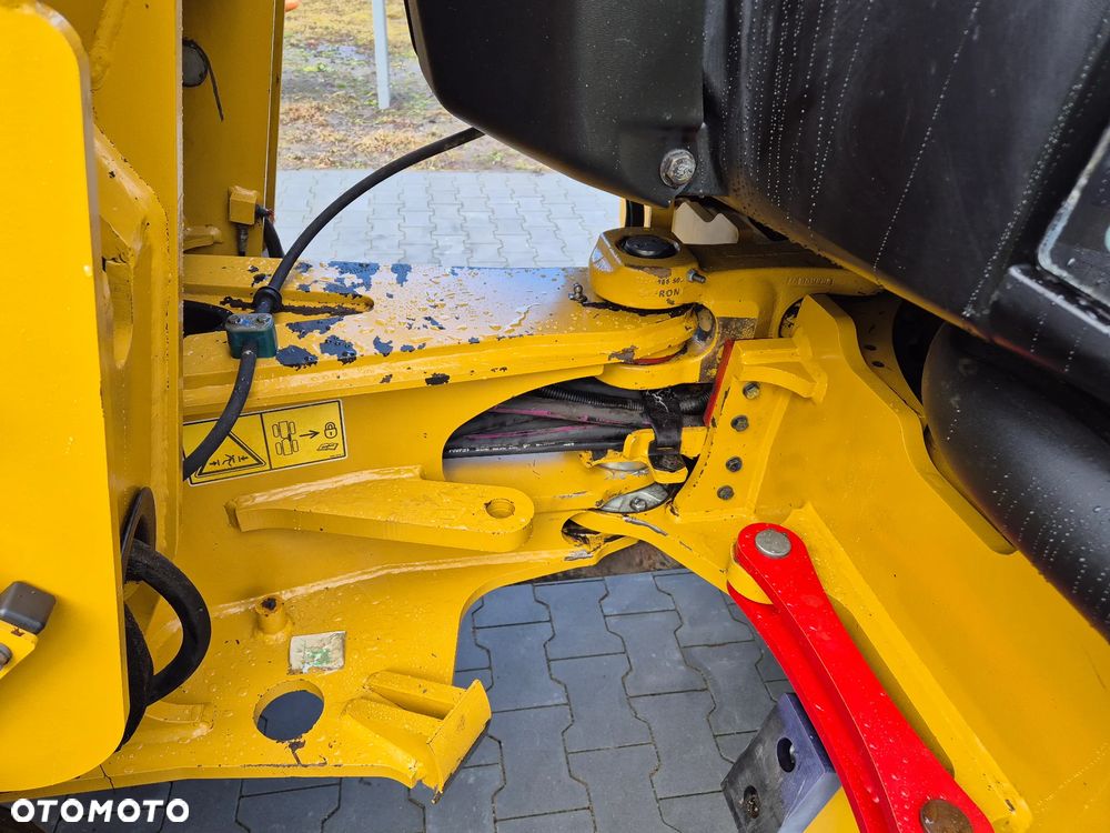 Caterpillar 907H2 - 9