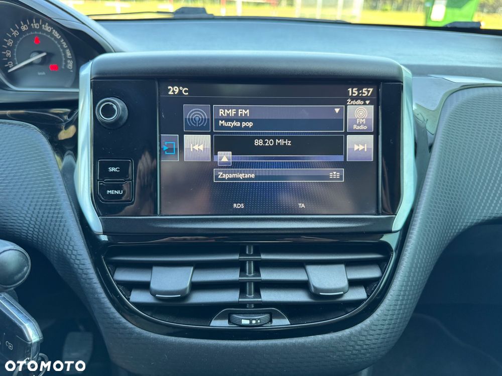 Peugeot 2008 Blue-HDi FAP 100 STOP & START Style - 28