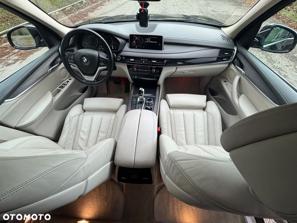 BMW X5 - 25