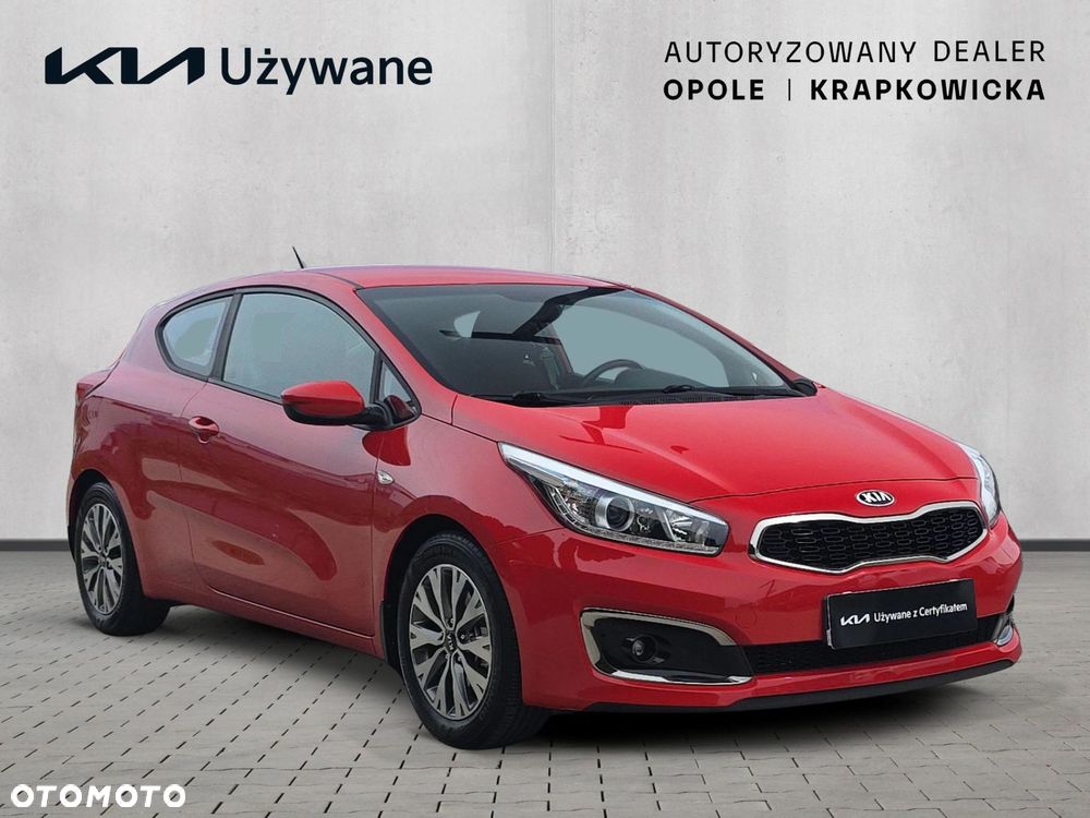 Kia Ceed - 8