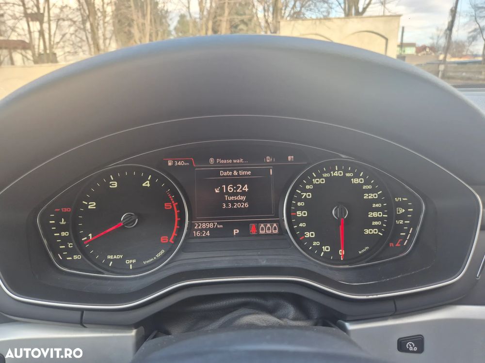 Audi A4 2.0 TDI S tronic - 5