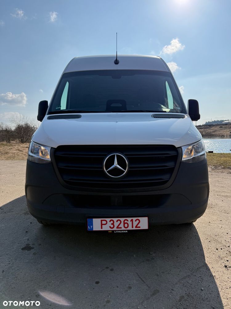 Mercedes-Benz Sprinter - 3