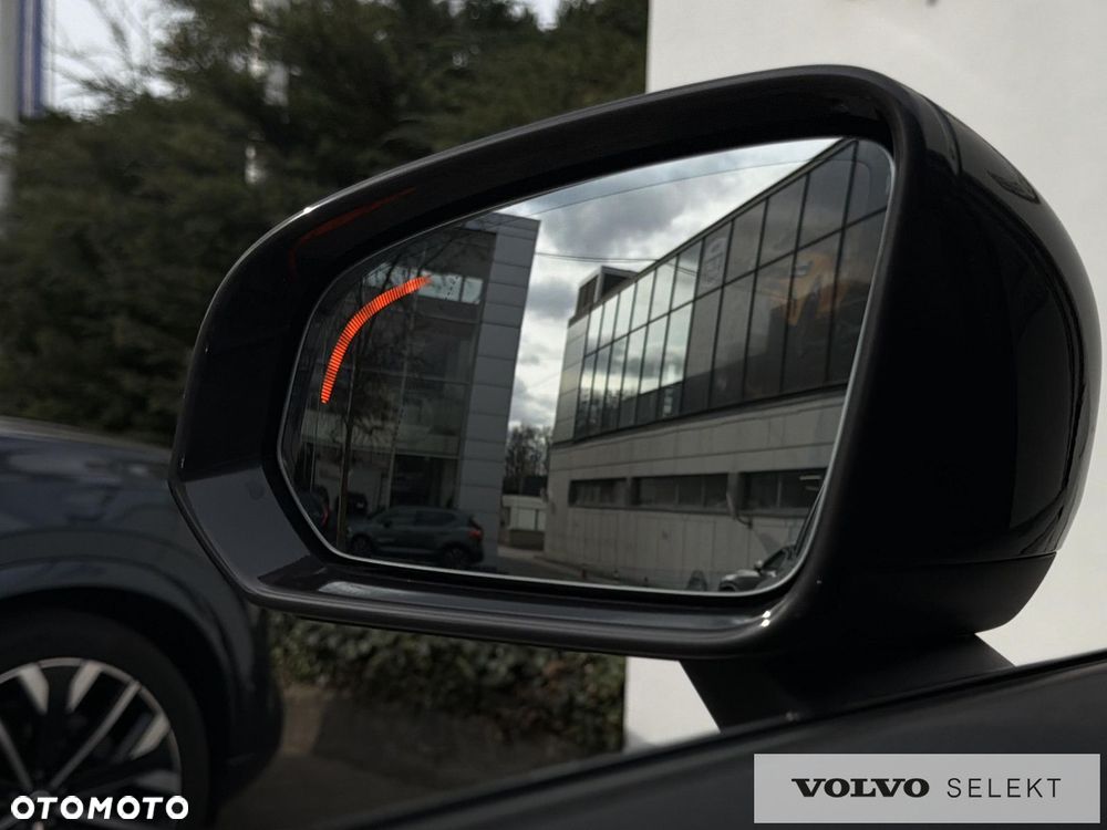 Volvo V60 Cross Country - 28