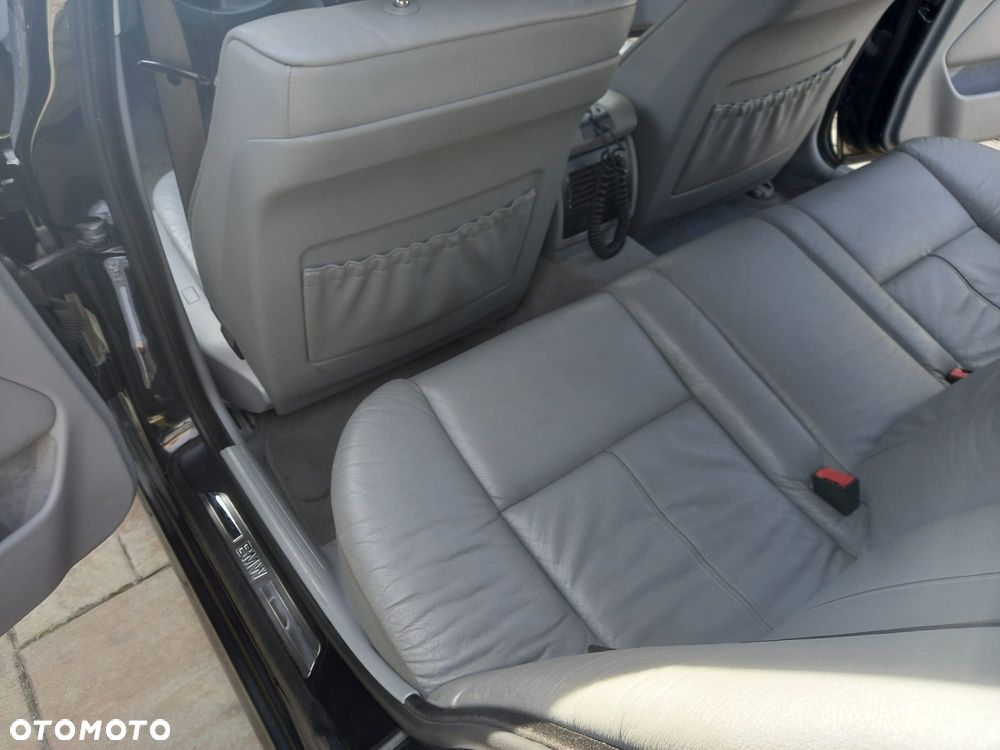 BMW Seria 5 - 16