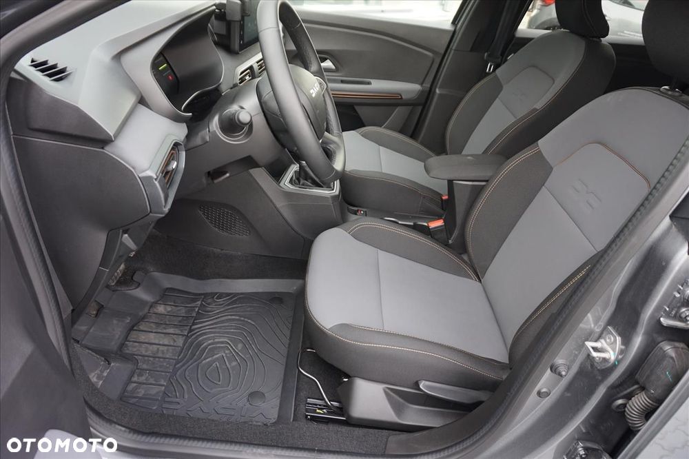 Dacia Jogger 1.6 Full Hybrid 140 Extreme MMT 7os - 6