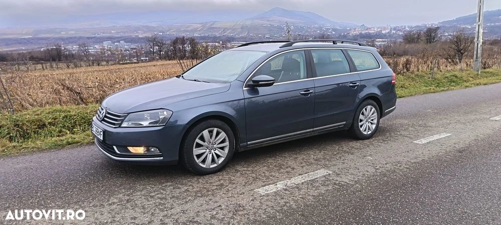 Volkswagen Passat - 2