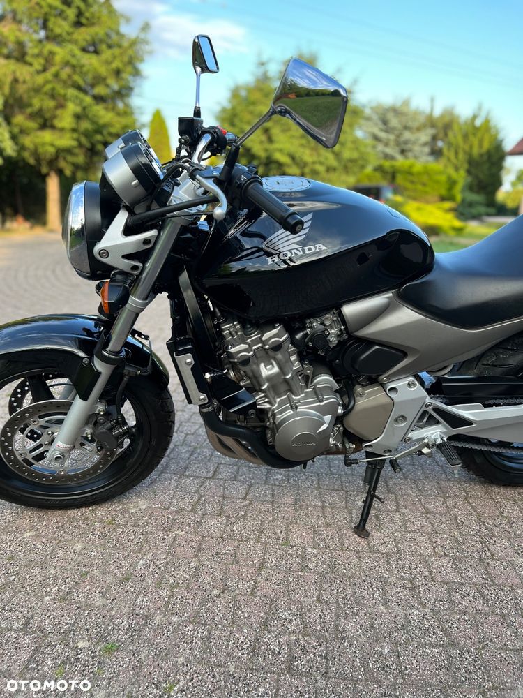 Honda Hornet - 25