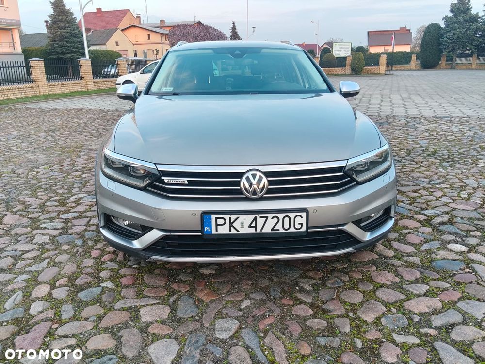 Volkswagen Passat Alltrack 2.0 TDI SCR 4Mot DSG - 6