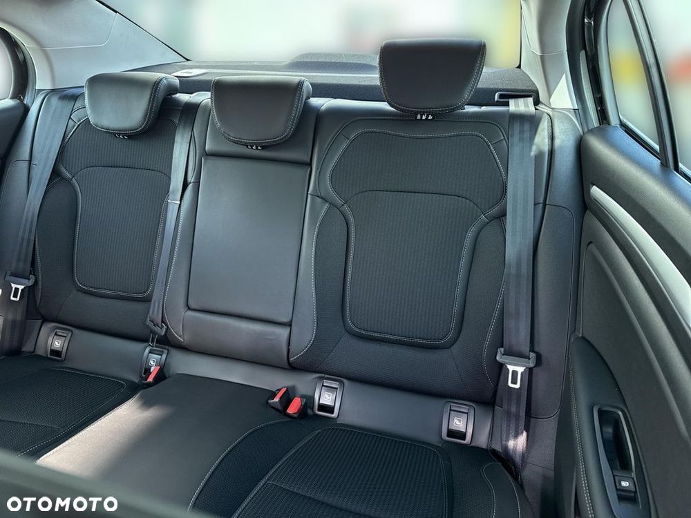 Renault Megane 1.3 TCe Techno EDC - 16