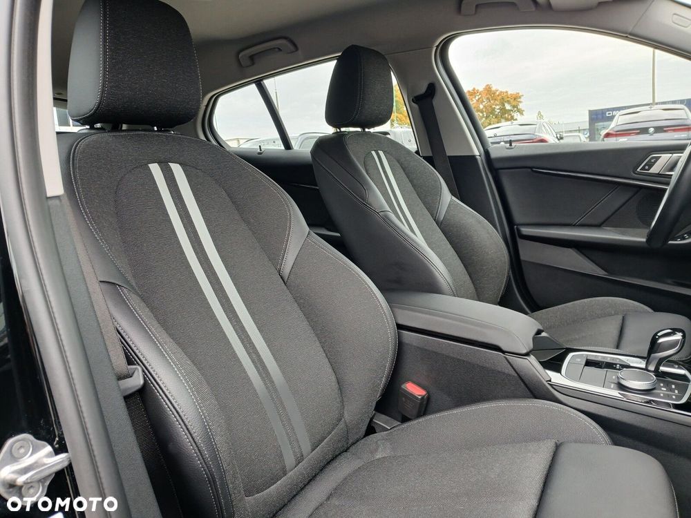 BMW Seria 1 - 17