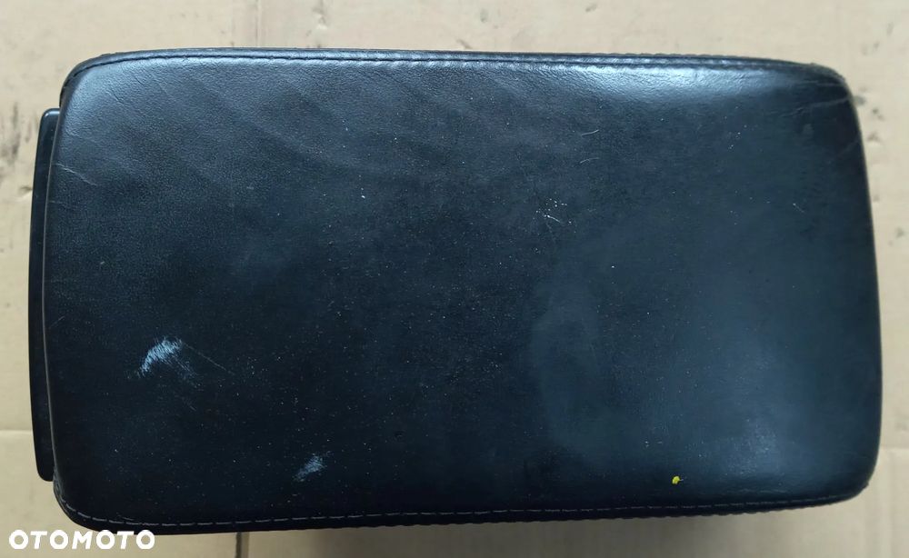 VW Passat B5 lift podłokietnik - 2