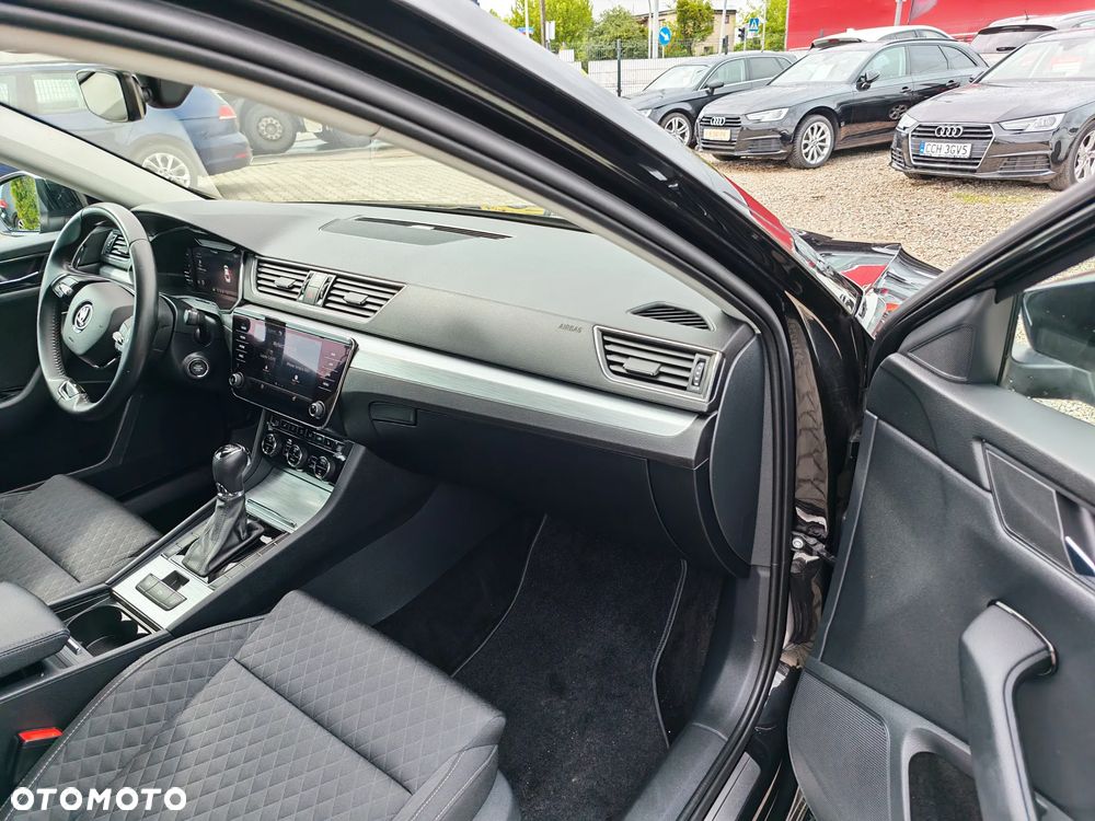 Skoda Superb 1.5 TSI Ambition DSG - 22