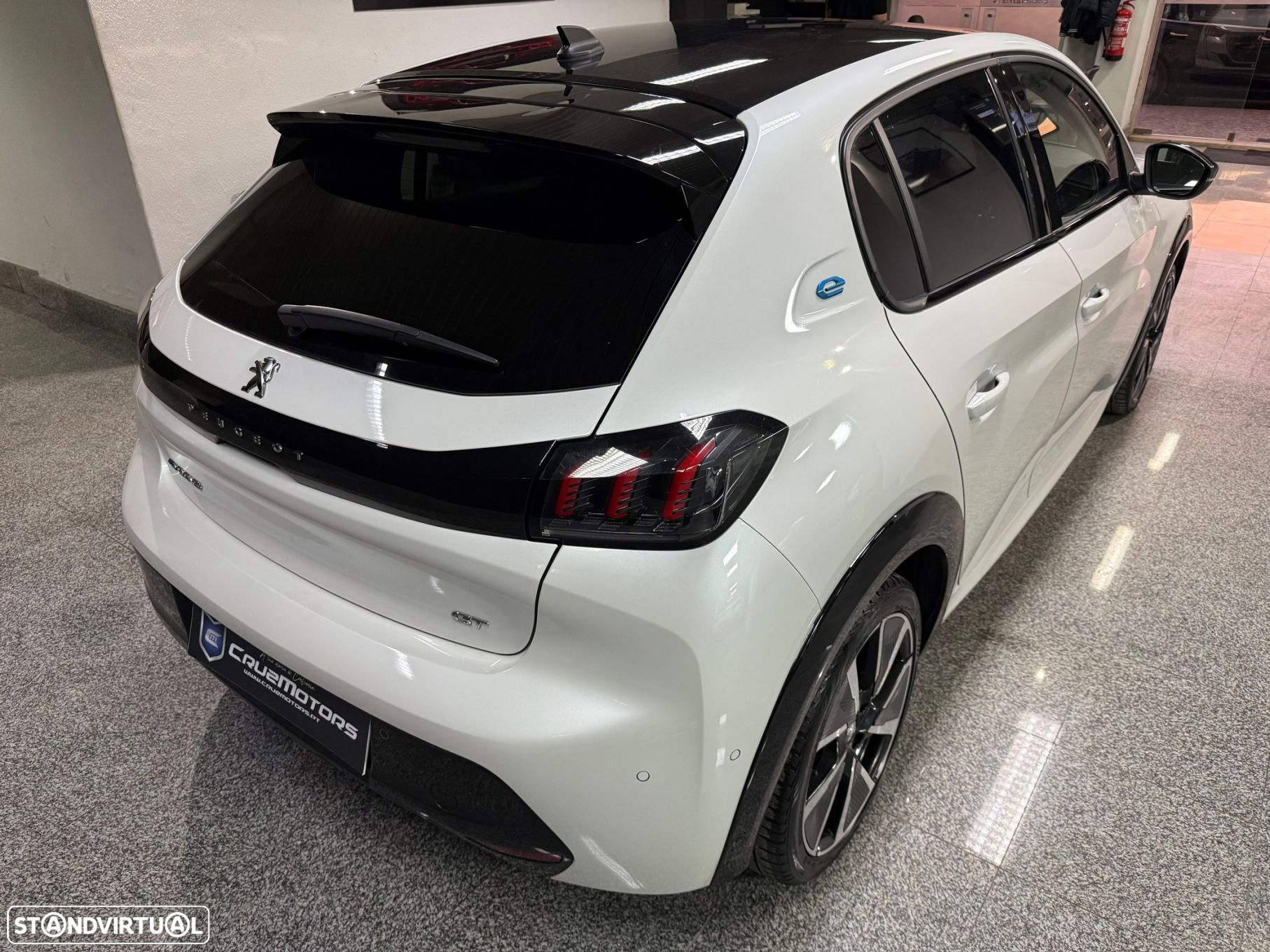 Peugeot e-208 50 kWh GT - 7