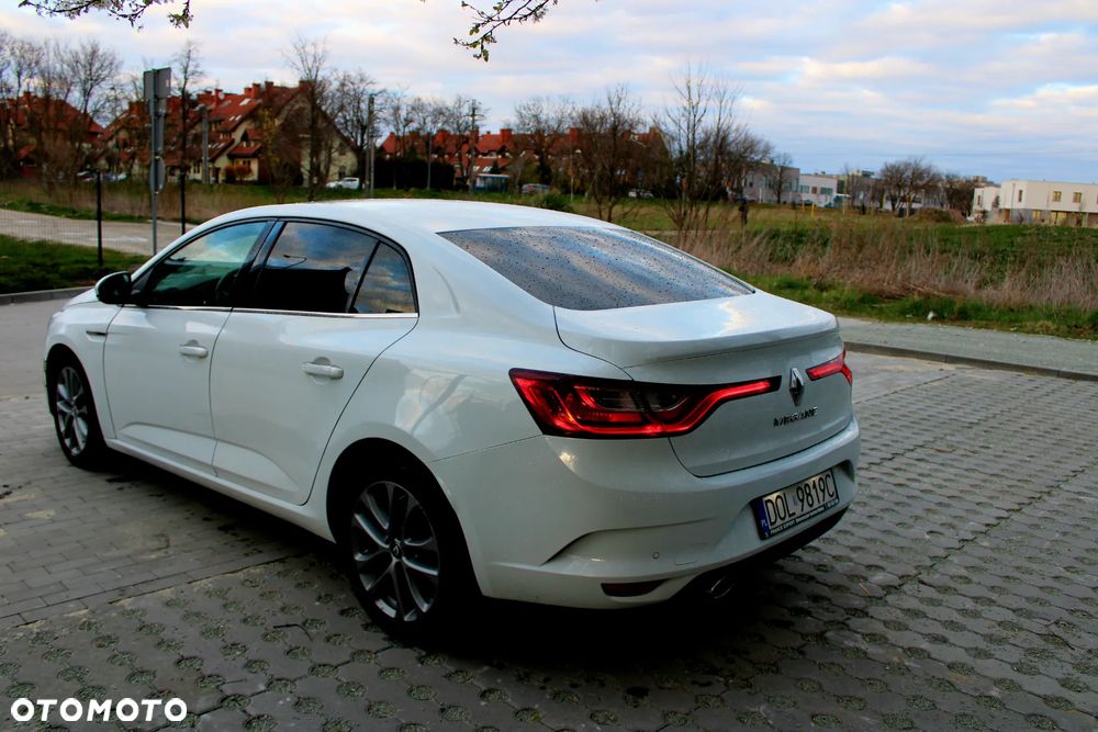 Renault Megane 1.3 TCe FAP Intens - 8