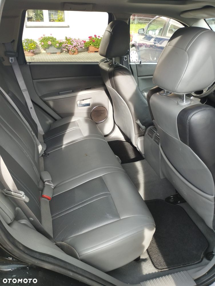 Jeep Grand Cherokee - 7
