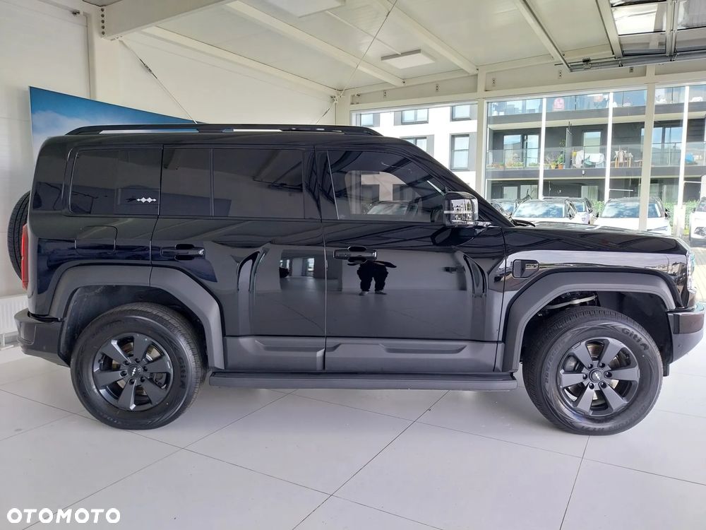 BYD Leopard 5 - 5