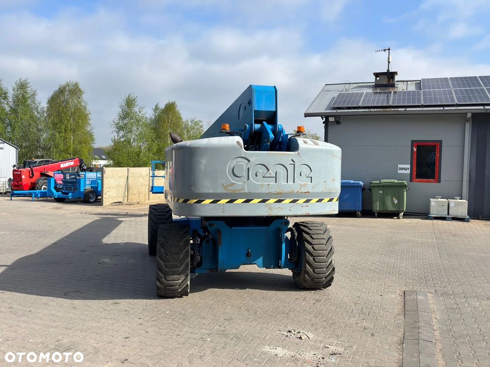 Genie S-85 - 4
