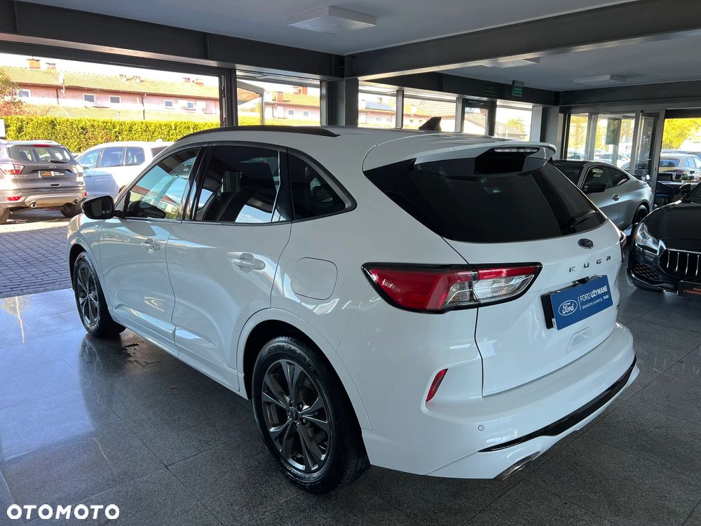 Ford Kuga - 12