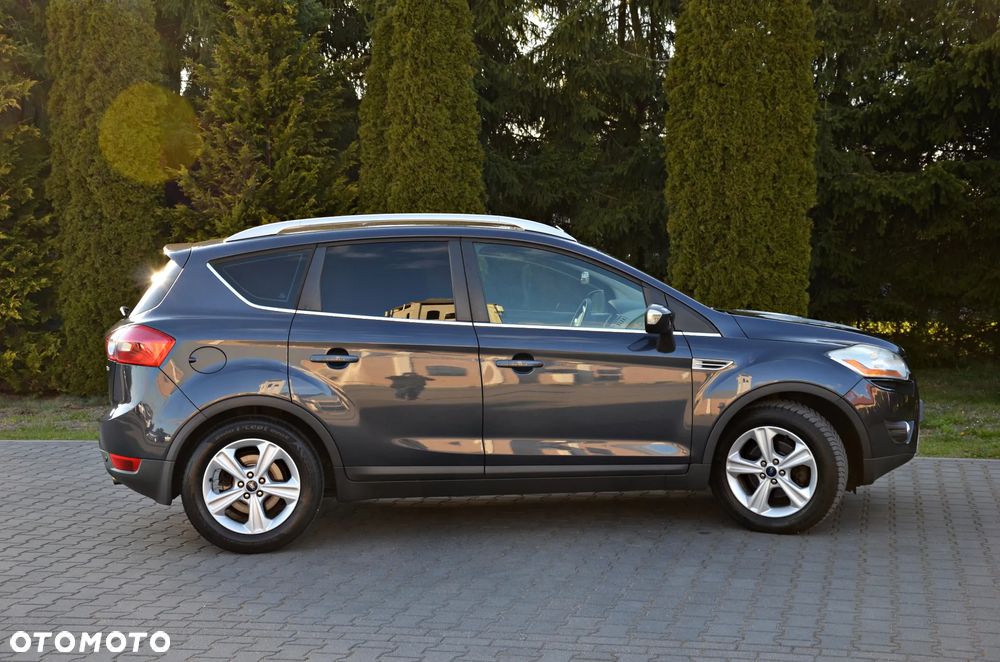 Ford Kuga 2.5 4x4 Trend - 25