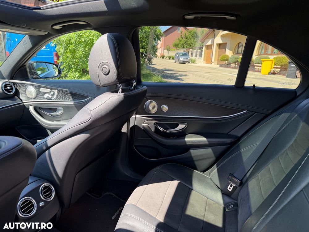 Mercedes-Benz E 220 d 9G-TRONIC AMG Line - 31