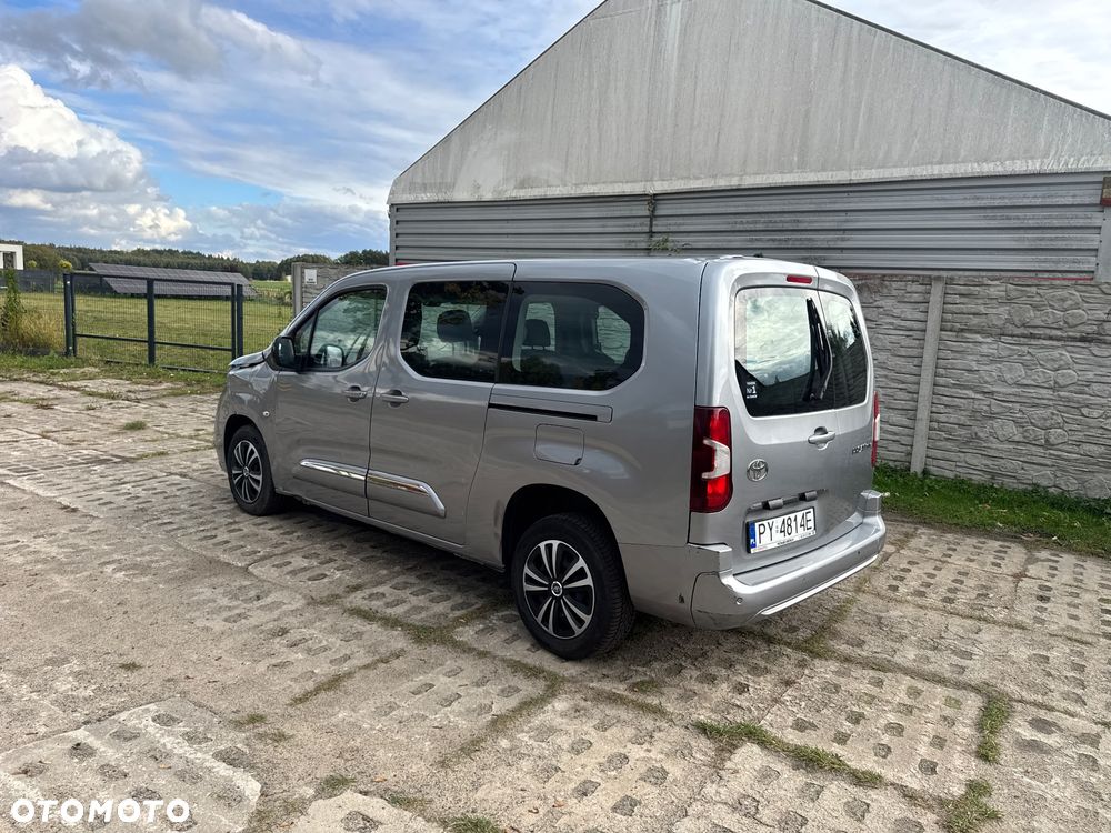 Toyota Proace City Verso 2024 photo 4