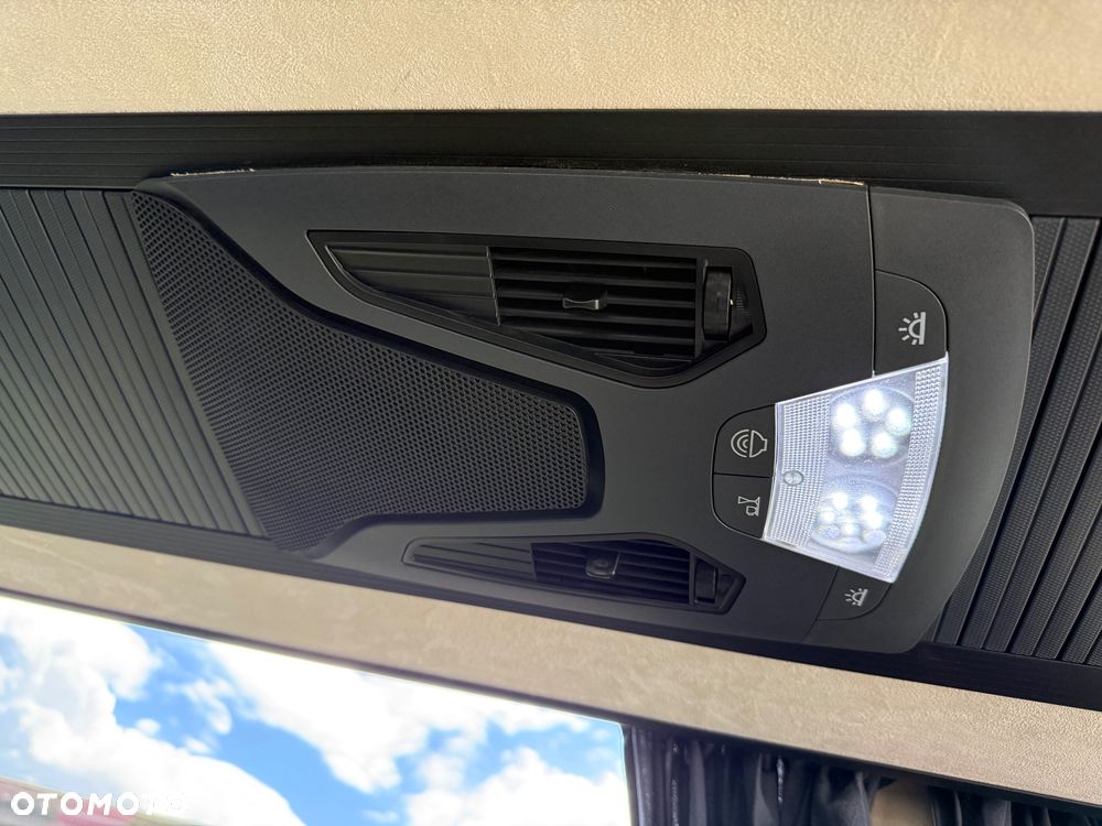 Iveco 70C - 15