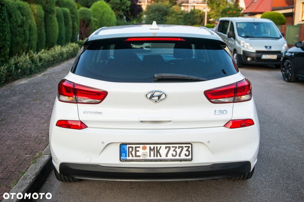 Hyundai i30 1.4 T-GDI YES - 6