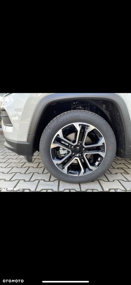 Jeep Compass 1.3 TMair Limited FWD S&S DDCT - 24