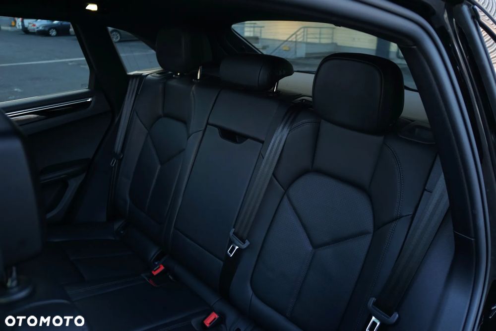 Porsche Macan Standard - 29