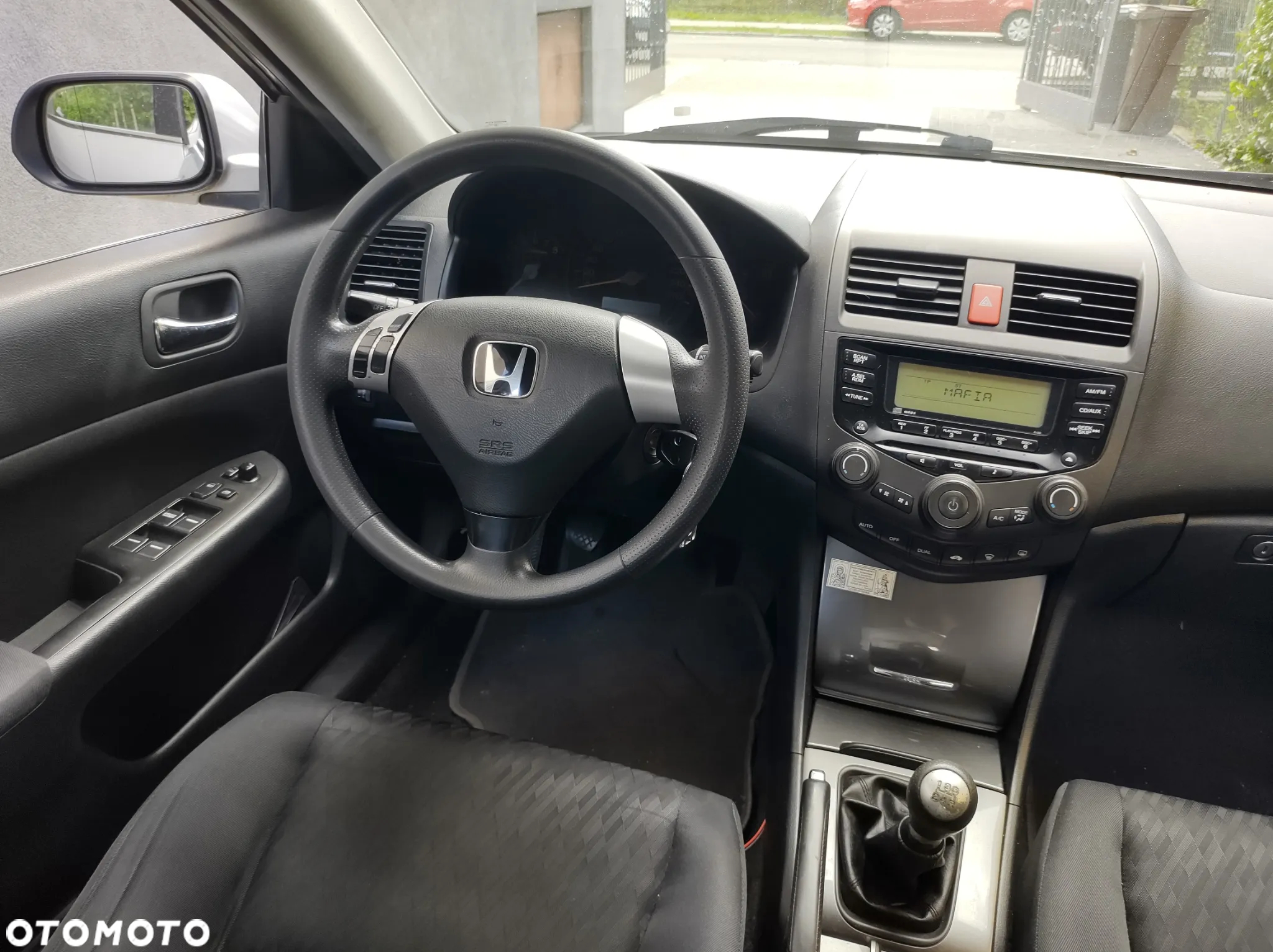 Honda Accord 2.0 Comfort - 9