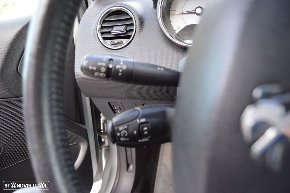 Peugeot 308 1.6 HDi Active - 31