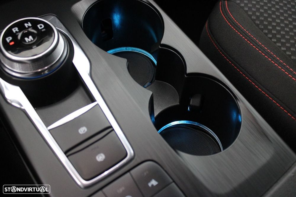 Ford Kuga 1.5 TDCi EcoBlue Titanium Aut. - 25