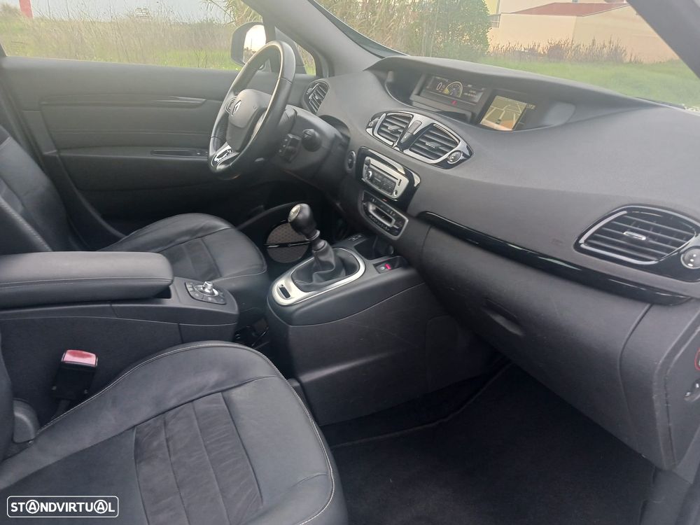 Renault Grand Scénic 1.5 dCi Bose Edition SS - 44