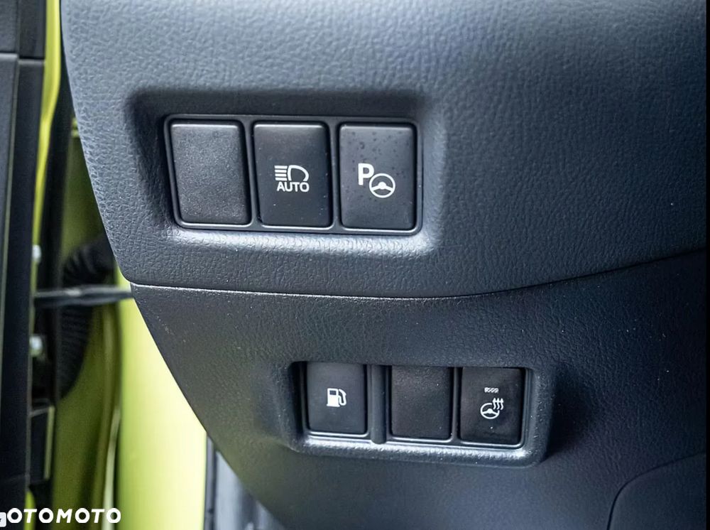 Toyota C-HR 1.8 Hybrid Executive - 36