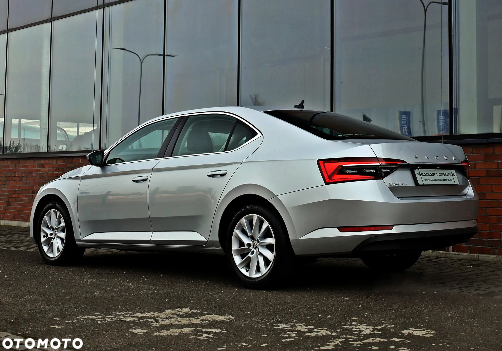 Skoda Superb 2.0 TDI SCR Ambition - 12