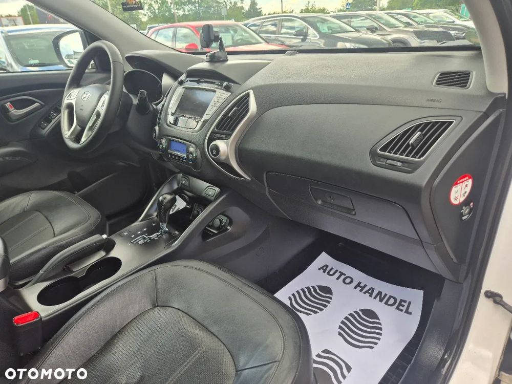 Hyundai ix35 2.0 CRDi 4WD Automatik Premium - 14