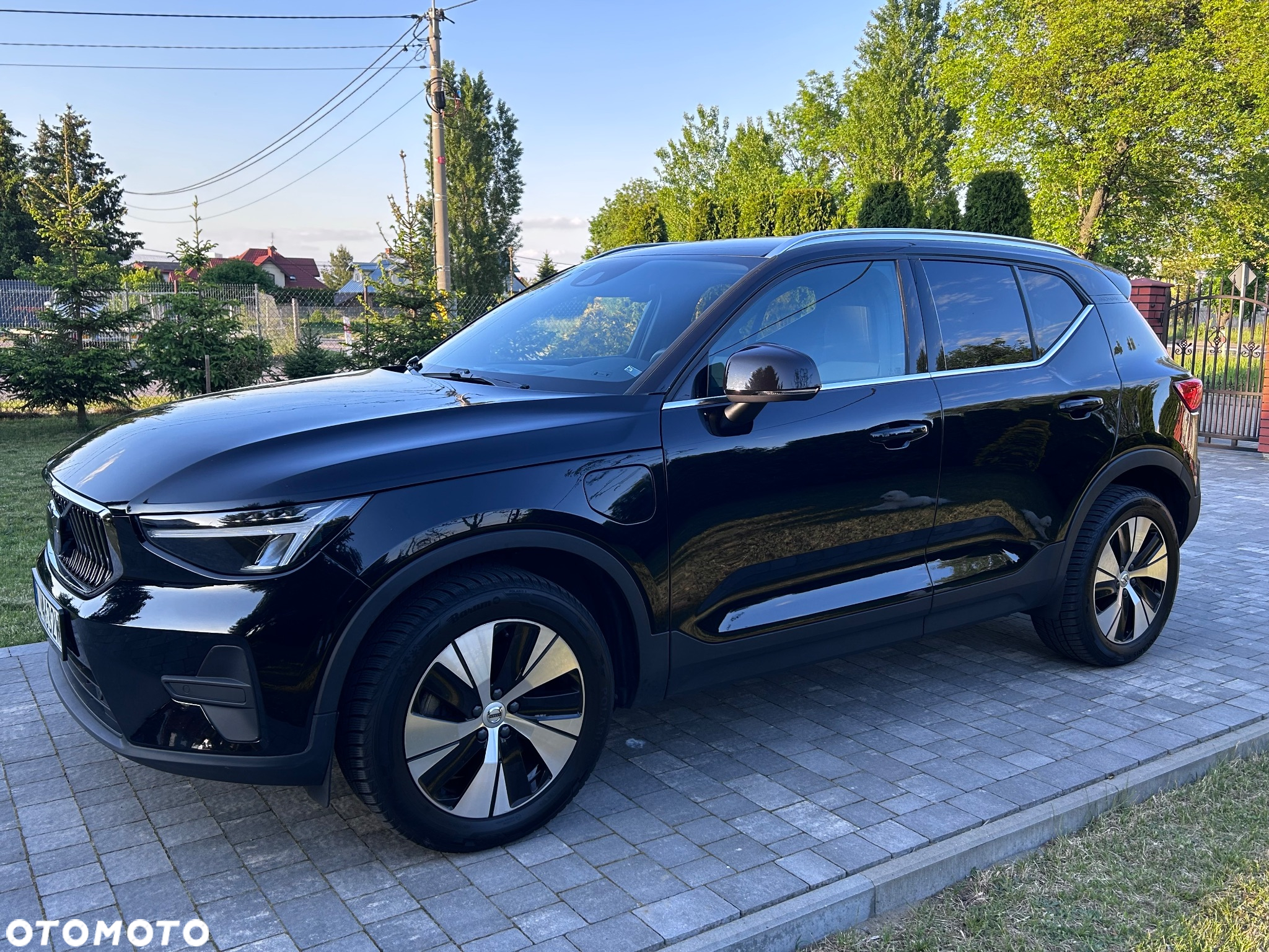 Volvo XC 40 T4 Plug-In Hybrid Plus Dark - 3