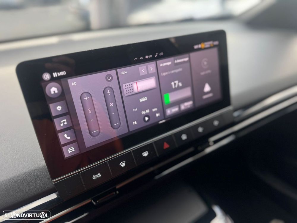 MG MG4 64 kWh Comfort - 24