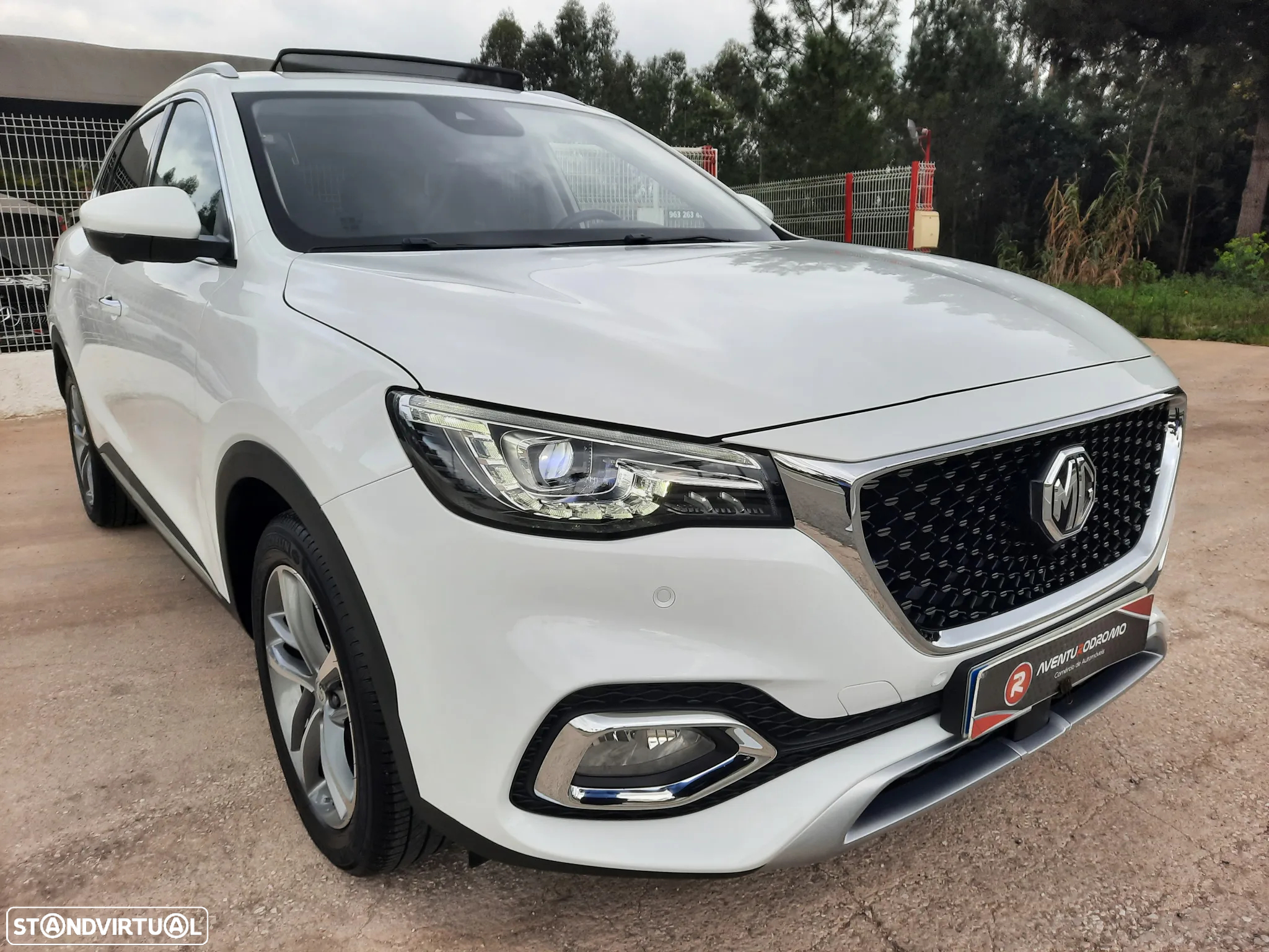 MG EHS 1.5 T-GDI Plug-in Hybrid Luxury - 5