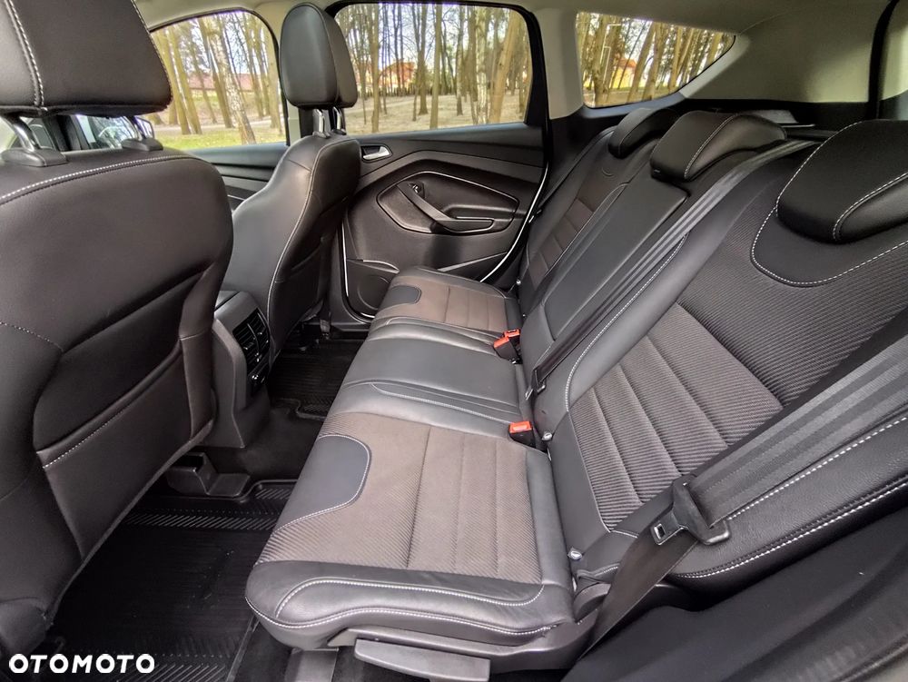 Ford Kuga 2.0 TDCi 4x4 Individual - 31