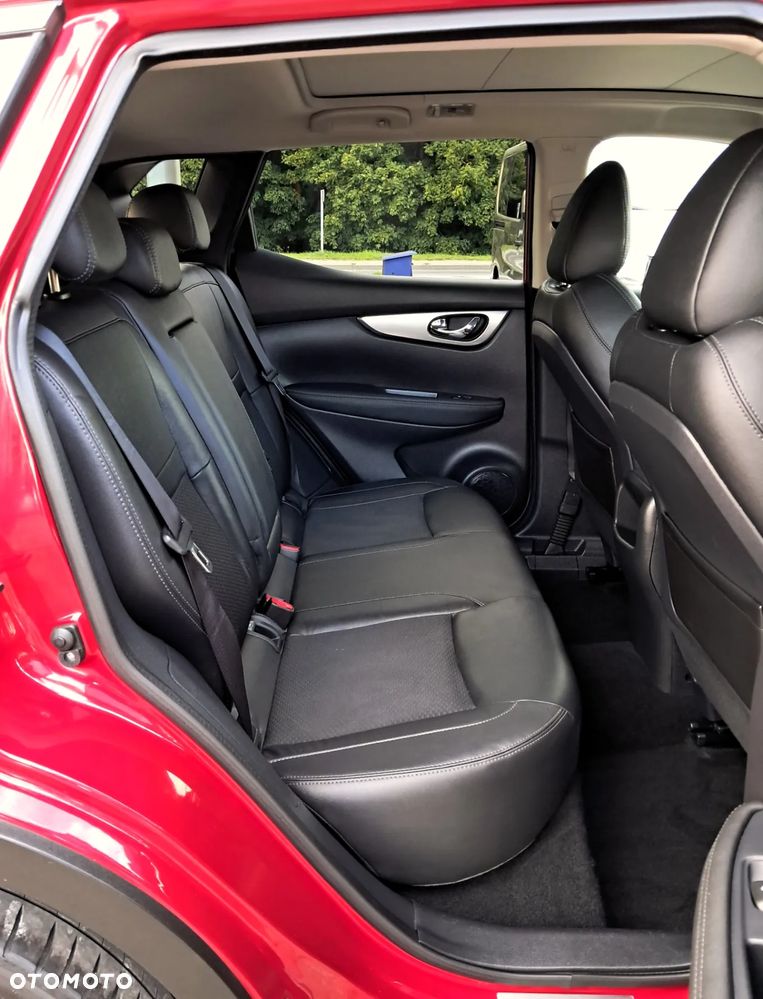 Nissan Qashqai 1.3 DIG-T TEKNA+ - 13