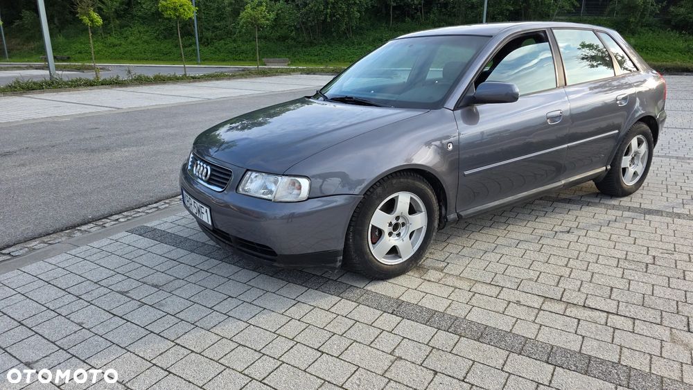 Audi Inny 1.9 TDI Ambiente - 1